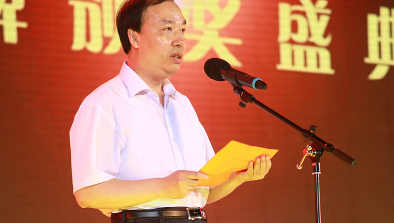 段雄副市长在我校十周年校庆上发表重要讲话